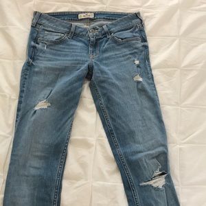 distressed skinny jeans